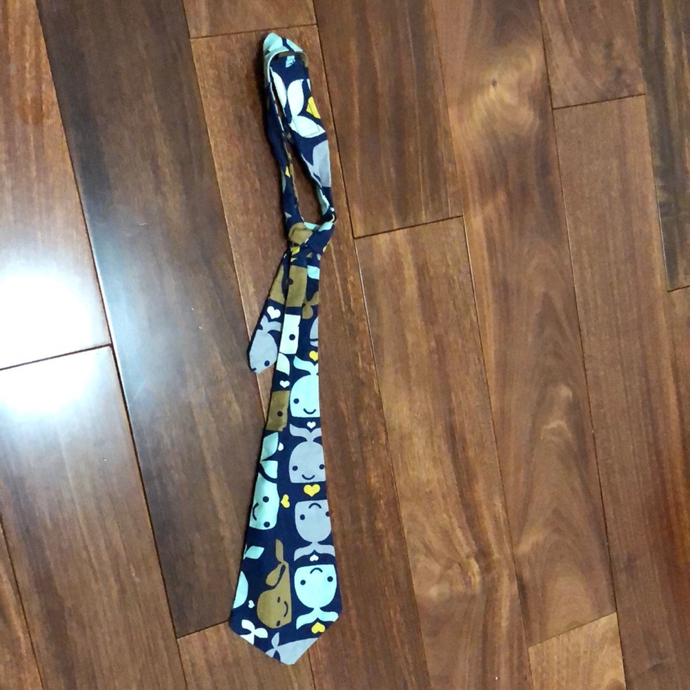 Whale tie for toddler
